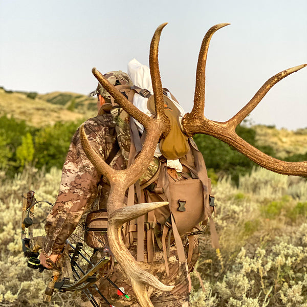 velvet antler technologies trophy head hauler game head harness carrying huge wrapped elk bull skull